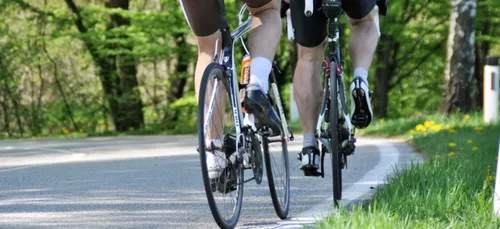 Loiret : un automobiliste prend la fuite après avoir renversé 4...