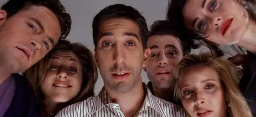 "Friends" : avez-vous découvert les surprises de Google pour les 25...