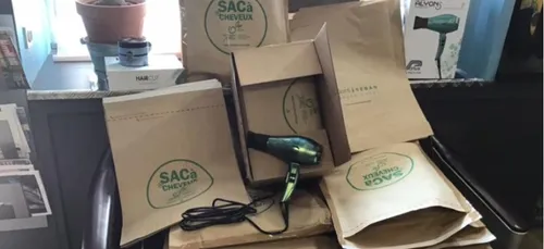 Écologie : des coiffeurs récupèrent vos cheveux pour lutter contre...