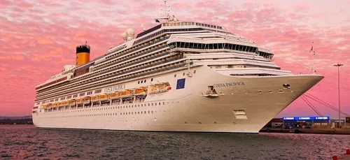 Elle se retrouve interdite de croisière à vie après avoir fait ce...