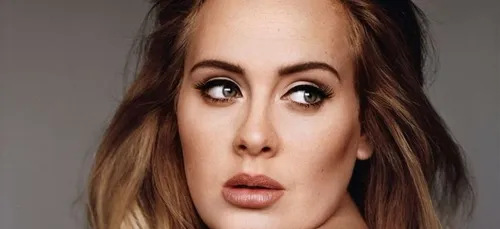 Adele : son incroyable perte de poids surprend la toile (photos)