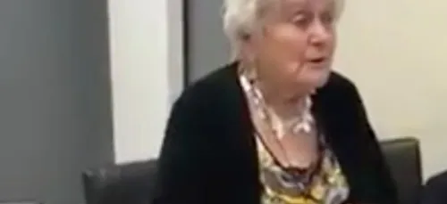 La blague coquine de cette mamie fait le buzz sur la toile (vidéo)