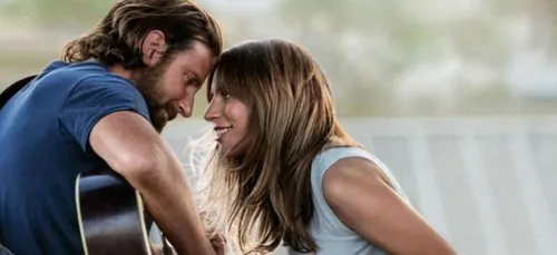 Lady Gaga sort enfin du silence sur sa « romance » avec Bradley Cooper