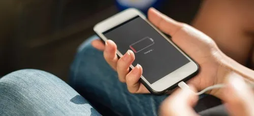 Des chercheurs dévoilent une batterie de portable qui tient cinq jours