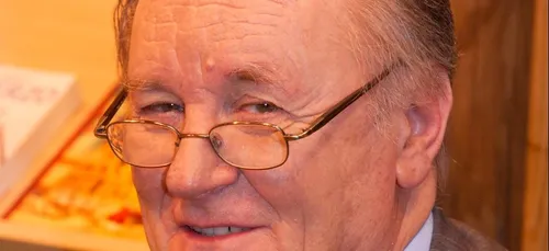 Albert Uderzo, le dessinateur d'Astérix, meurt à l'âge de 92 ans