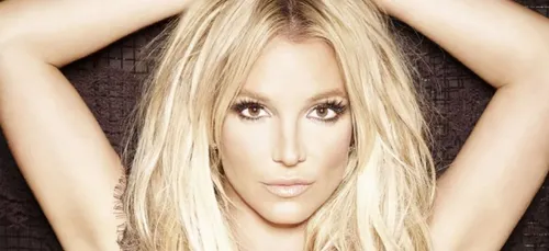 Britney Spears s'énerve en direct et s'explique sur son rasage de...