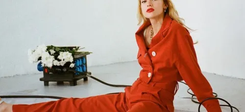 Angèle fait son coming out et officialise son couple avec Marie...