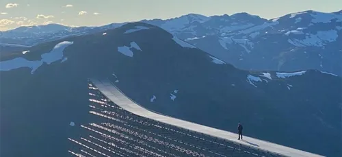 « Mission Impossible 7 » : une folle cascade de Tom Cruise dévoilée...