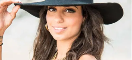 Tal : après son malaise sur scène, elle se repose à l'autre bout du...