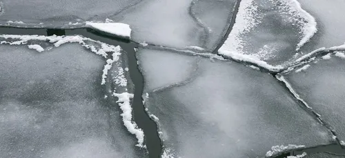 Climat : la banquise d'été au deuxième plus bas niveau jamais observé
