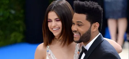 The Weeknd et Selena Gomez sont plus "love" que jamais sur...