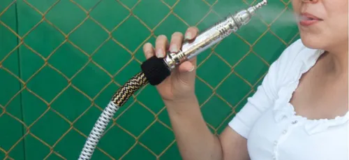 Loiret : la police évacue un bar à chicha clandestin en plein...