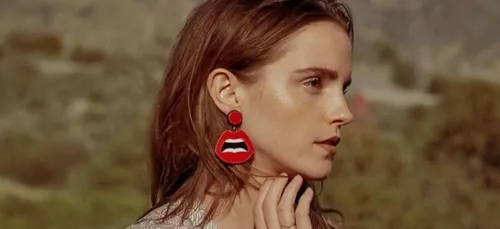 Cette étudiante, véritable sosie de l’actrice Emma Watson, fascine...