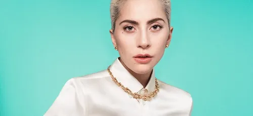 Lady Gaga révèle sa terrible maladie et fait une pause ! (Vidéo)