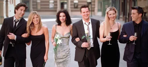 Friends, le retour : Lisa Kudrow dévoile des indices sur le contenu...