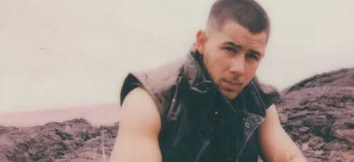 « Spaceman » : Nick Jonas sur le point de dévoiler un nouveau...