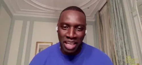 Quand Omar Sy raconte sa plus grosse honte face à Tom Hanks (vidéo)