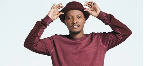 Soprano : sa visite surprise à des élèves de CM2 ! (Vidéo)