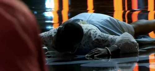 Une candidate d’American Idol fait un malaise sur scène (Vidéo)