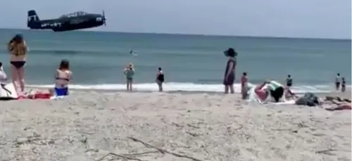 L'amerrissage d'urgence d'un avion près d’une plage de Floride...