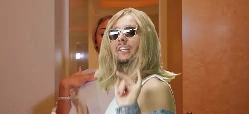 Quand Vianney parodie Wejdene avec le titre "Anissa" (vidéo)