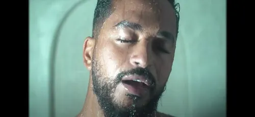 "Tous les cris les SOS" : Slimane dévoile sa reprise de Daniel...