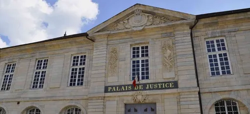 Meurtre d'Alexia : Jonathann Daval condamné à verser 165 000 euros...