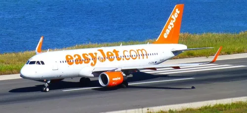 Elle embarque dans le mauvais avion et se réveille en Espagne au...