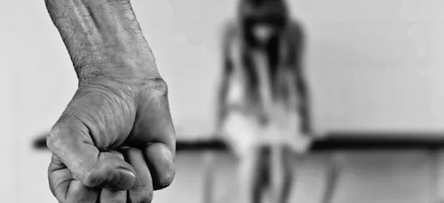 Violences conjugales : le 3919 joignable 7j/7 et 24h/24 dès...