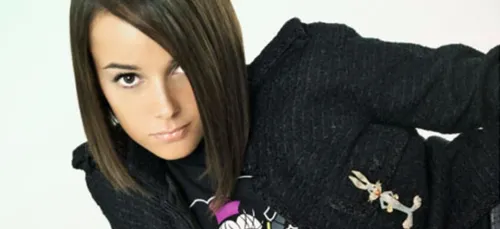 Alizée change de look capillaire ! (Photo)
