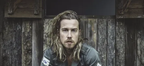 Julien Doré : son incroyable ressemblance avec le sportif Gabriel...