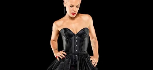 Pink partage son « Mom Fail » de Noël sur Instagram (Photo)