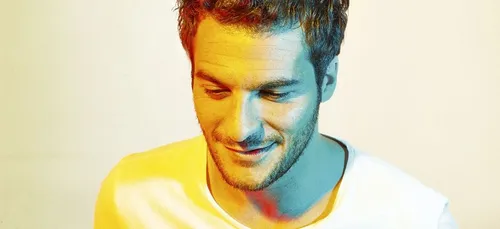 Quand Amir imite Patrick Bruel et Enrico Macias (VIDEO)