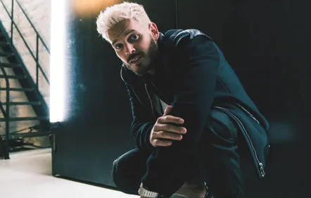 M Pokora affiche un corps de rêve pendant ses vacances ! (Photos)