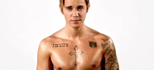 Justin Bieber n'est plus célibataire et sa copine est une vraie...