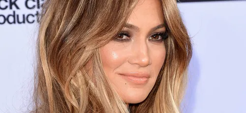 Jennifer Lopez ultra sexy pour son anniversaire !