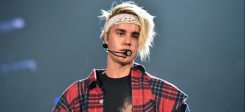 Justin Bieber annule la fin de sa tournée mondiale pour se...