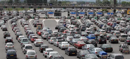 Week-end de chassé-croisé : trafic dense sur les routes de France