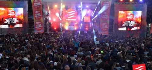 Tour Vibration à Blois: suivez le concert en direct et en vidéo !