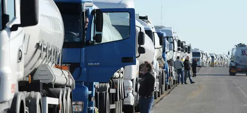 Grève des transporteurs routiers : pénurie d’essence en vue ?