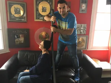 Les tutos de l’Équipe du Matin : coiffer les enfants avec un...