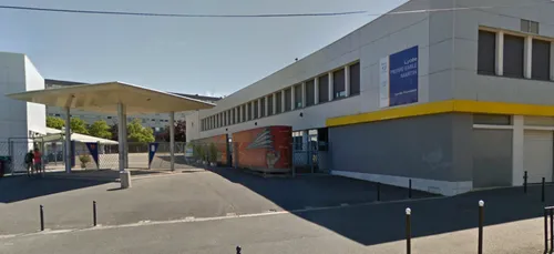 Bourges : un élève armé dans un lycée !