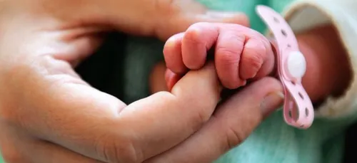 Loiret : une femme accouche sur la départementale 2020