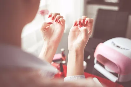 Comment arrêter de se ronger les ongles ?