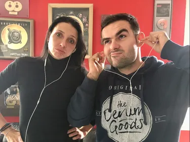 Les tutos de l’Équipe du Matin : distinguer l’écouteur droit du...