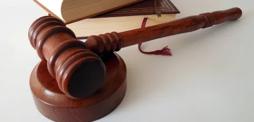 Affaire Fiona : Cécile Bourgeon est-elle suicidaire ?