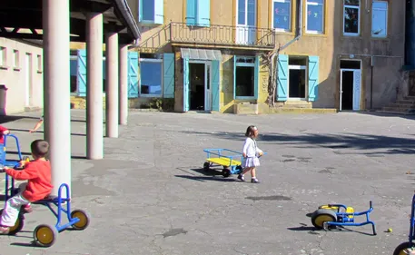 Sarthe : les élus appellent à la manifestation pour soutenir leurs...