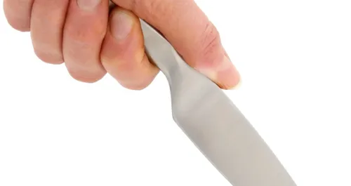 Maine-et-Loire : agression aux couteaux, une jeune mineure dans le lot