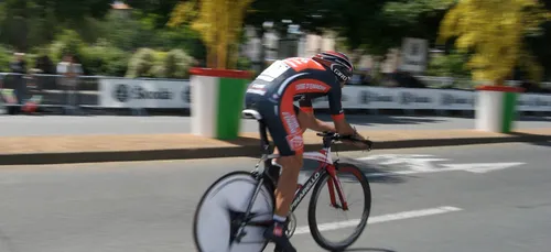 Cholet : un homme poignardé lors du passage de la Grande Boucle