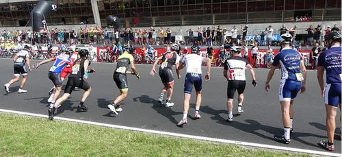 Sarthe : les 24h du Mans vélo affichent complets ce weekend !